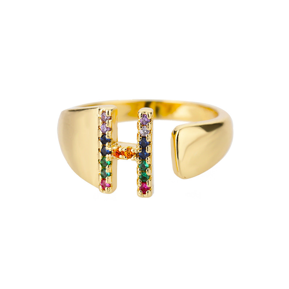 Anillo Letras Oro 18K con Zircones | Diseño Abierto – Buy ByM